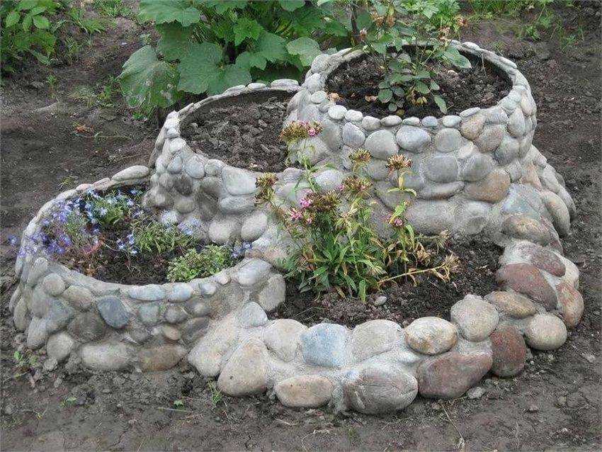 Камни на даче