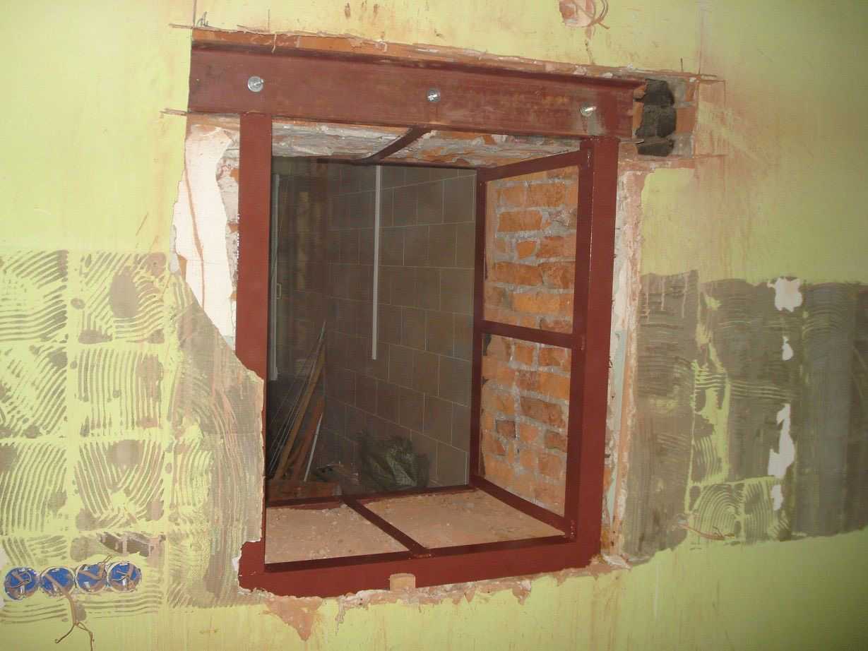 Как сделать дверной проем в кирпичной или бетонной стене
