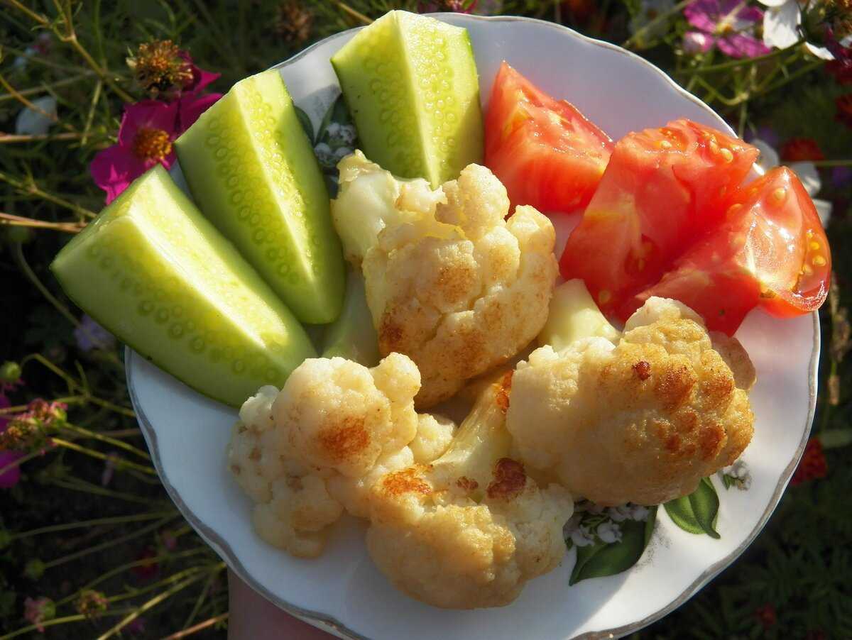 Вкусные салаты с цветной капустой: рецепты приготовления