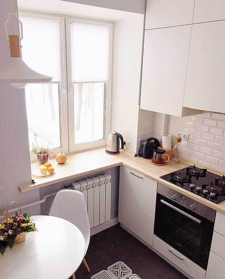 Дизайн и планировка кухни, совмещенной с гостиной в двушке-хрущевке