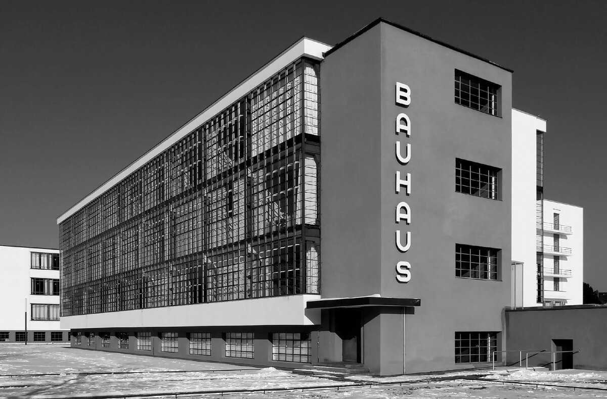 Экспериментальное здание Хауз ам Хорн первое творение школы Баухауса и единственное в Веймаре
