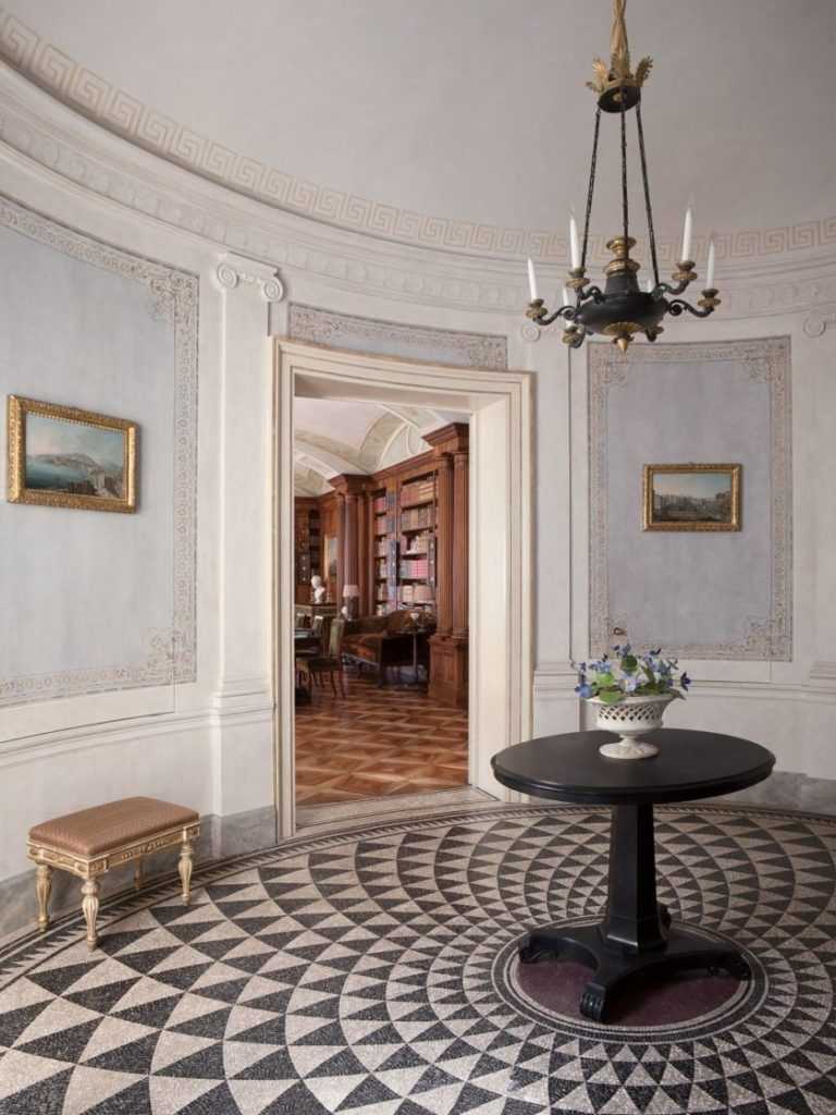 Прихожая в классическом стиле — 80 идей дизайна (фото)
