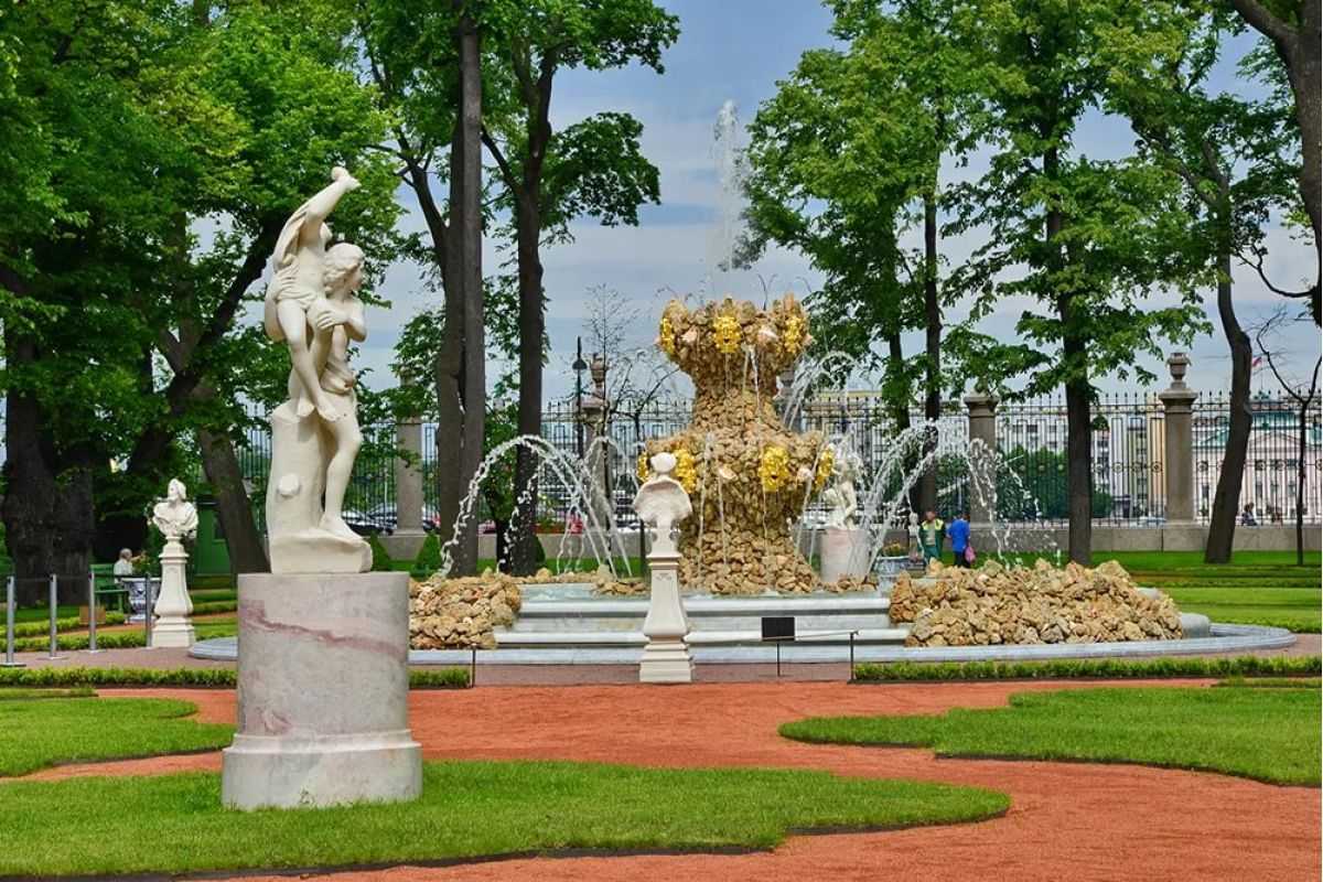 Летний сад в санкт-петербурге (14 интересных историй)